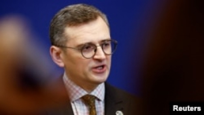 Кулеба обговорив «конкретні кроки» щодо посилення ППО України з головою МЗС Італії