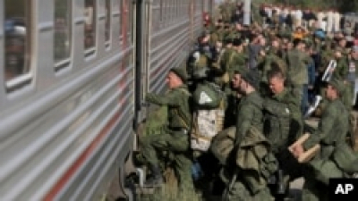 Залізниця, яку РФ будує на окупованій території до Криму, є «значущою ціллю» для українських сил – ГУР